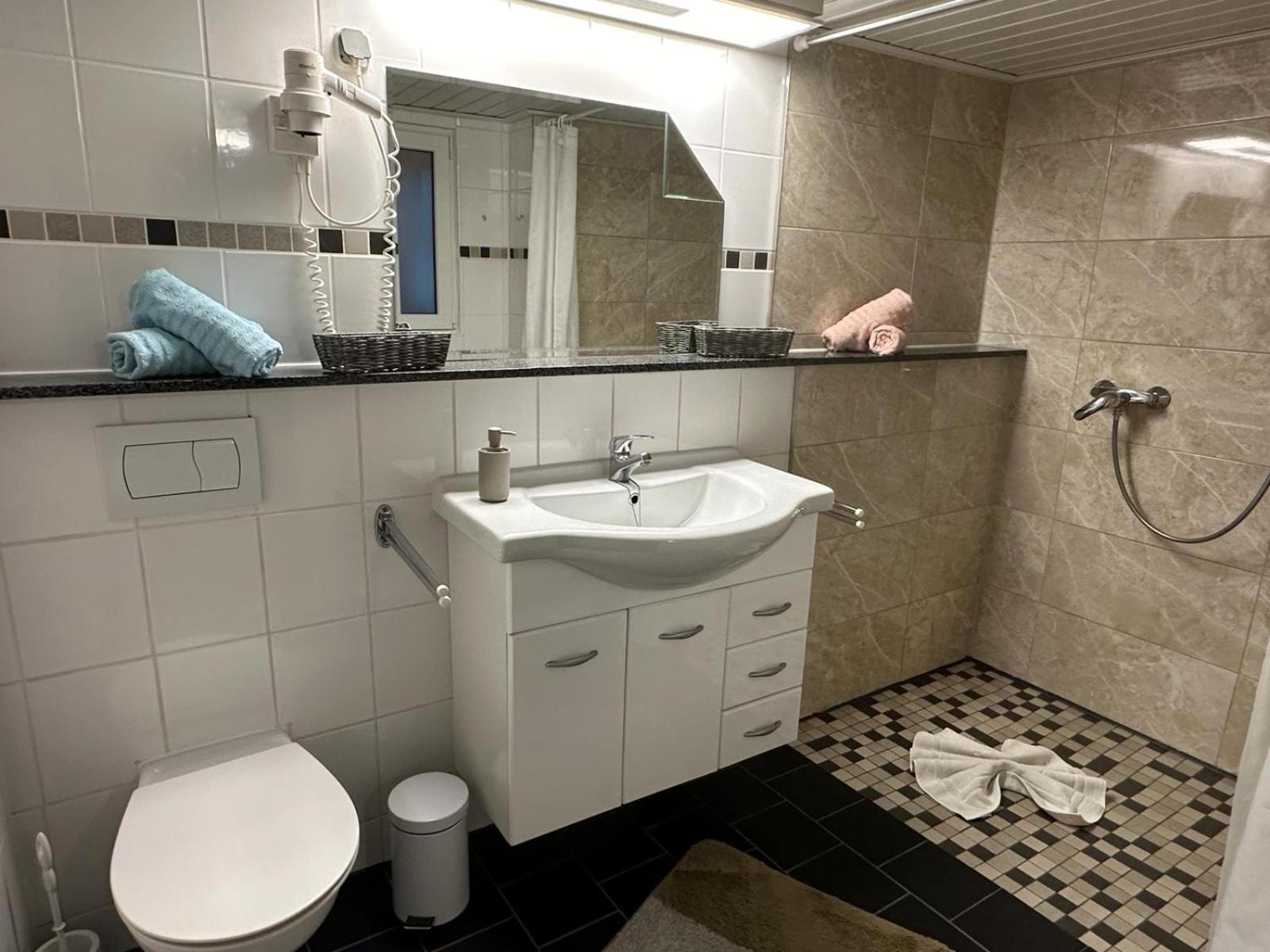 Christels Ferienwohnung 1 In Thale Mit Sonnenterrasse Und Grill 외부 사진