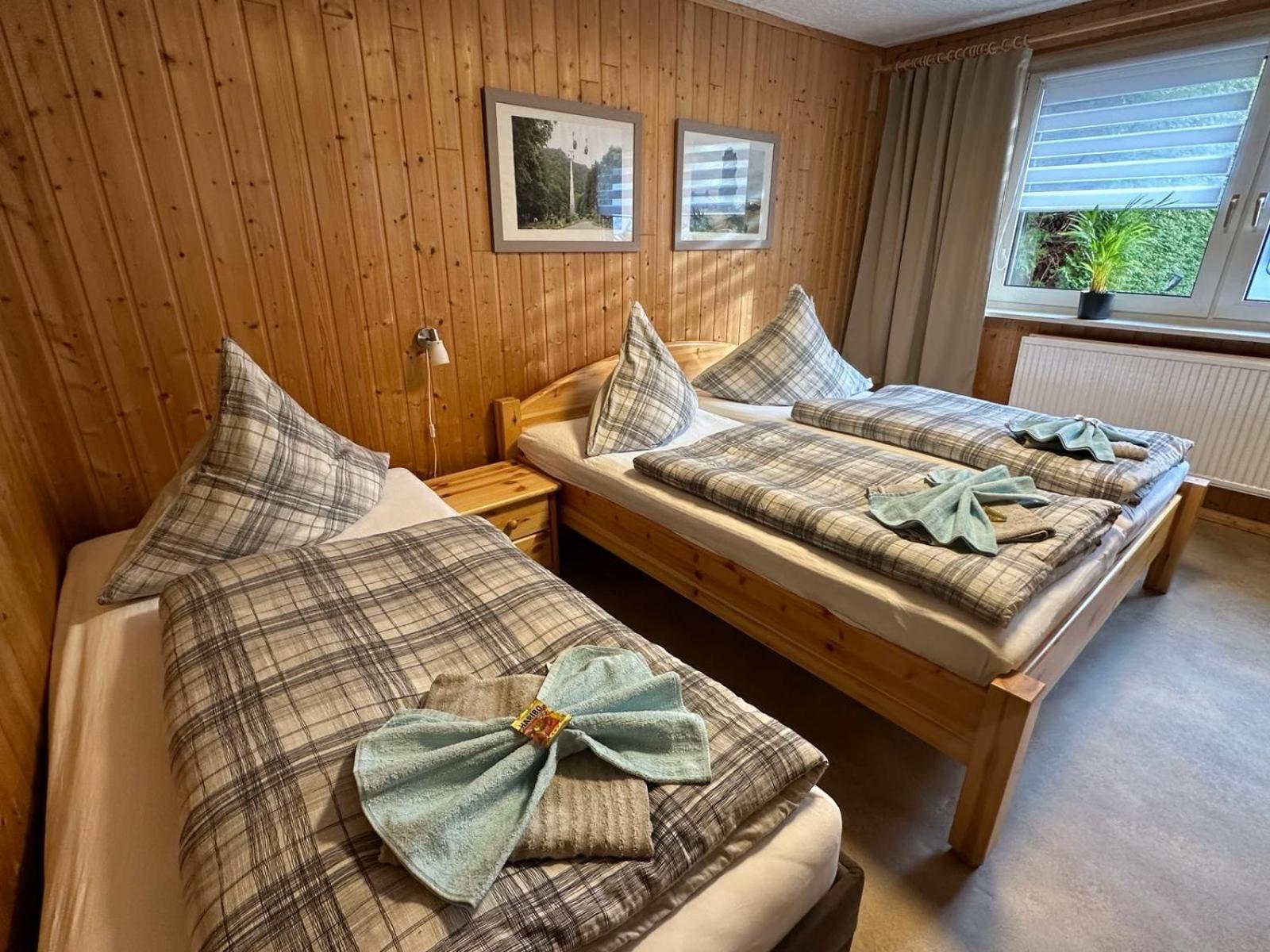 Christels Ferienwohnung 1 In Thale Mit Sonnenterrasse Und Grill 외부 사진