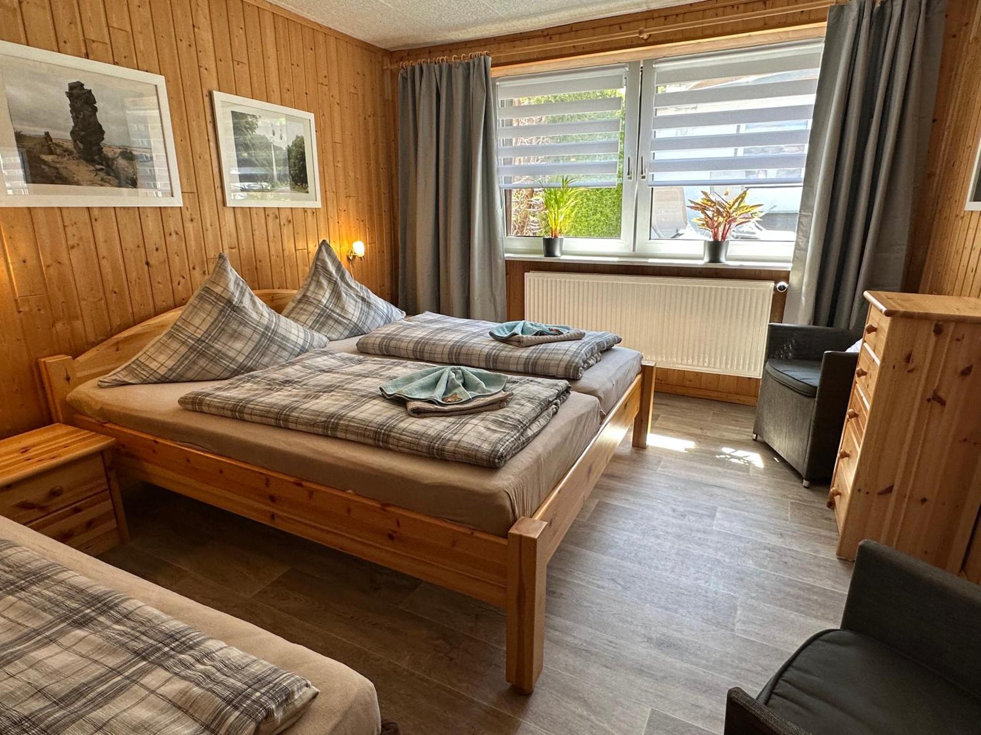 Christels Ferienwohnung 1 In Thale Mit Sonnenterrasse Und Grill 외부 사진