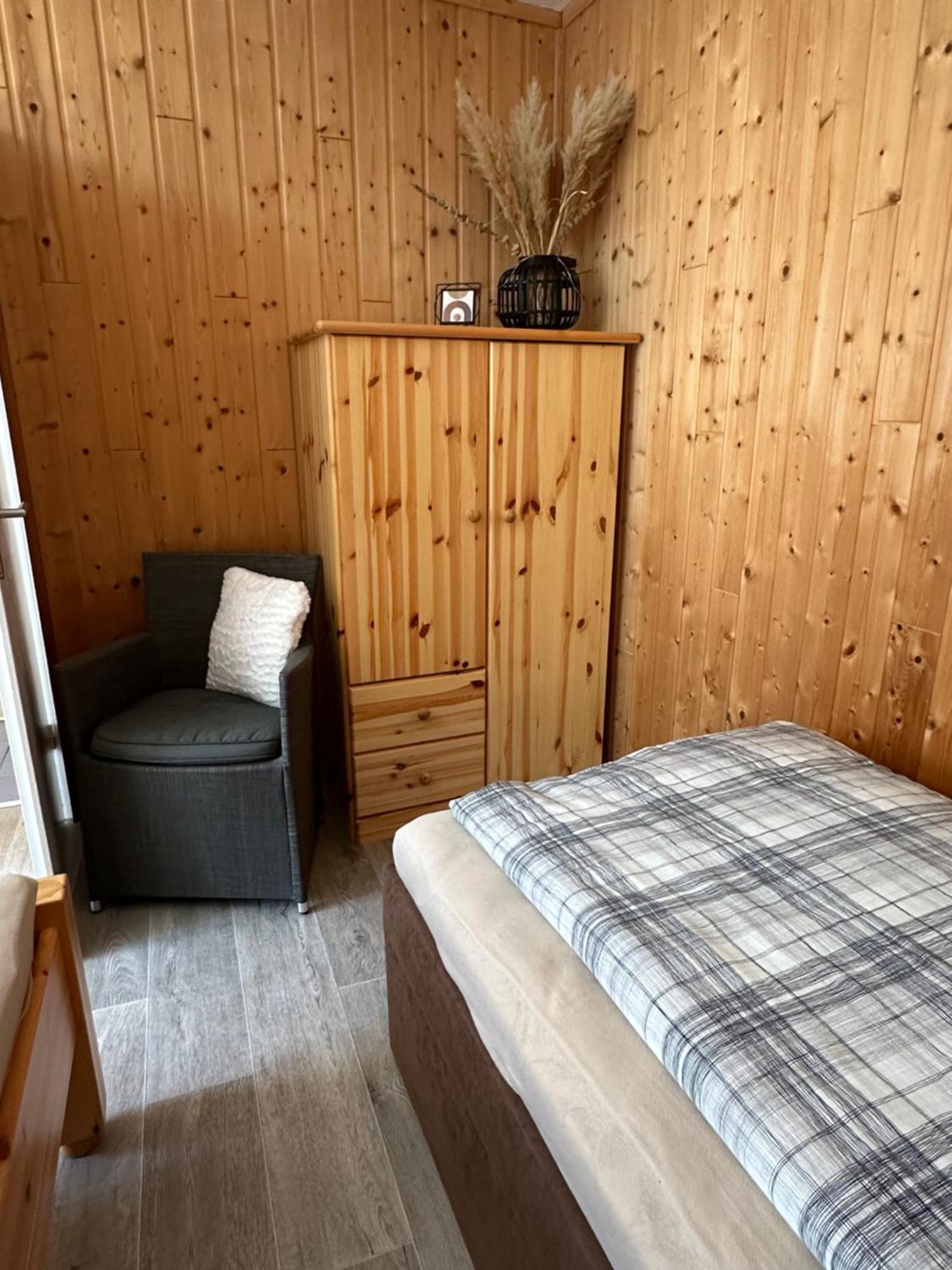 Christels Ferienwohnung 1 In Thale Mit Sonnenterrasse Und Grill 외부 사진