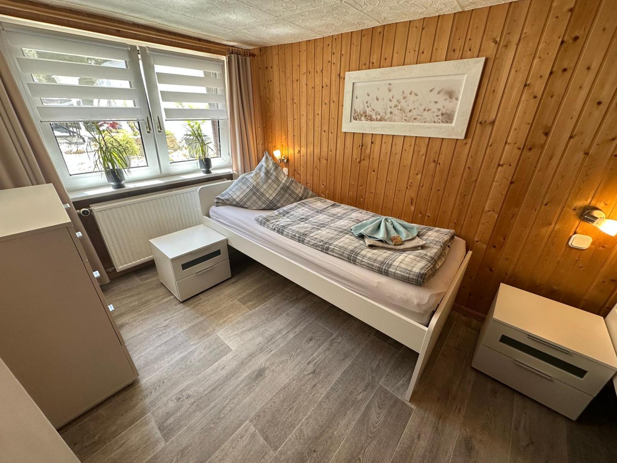 Christels Ferienwohnung 1 In Thale Mit Sonnenterrasse Und Grill 외부 사진