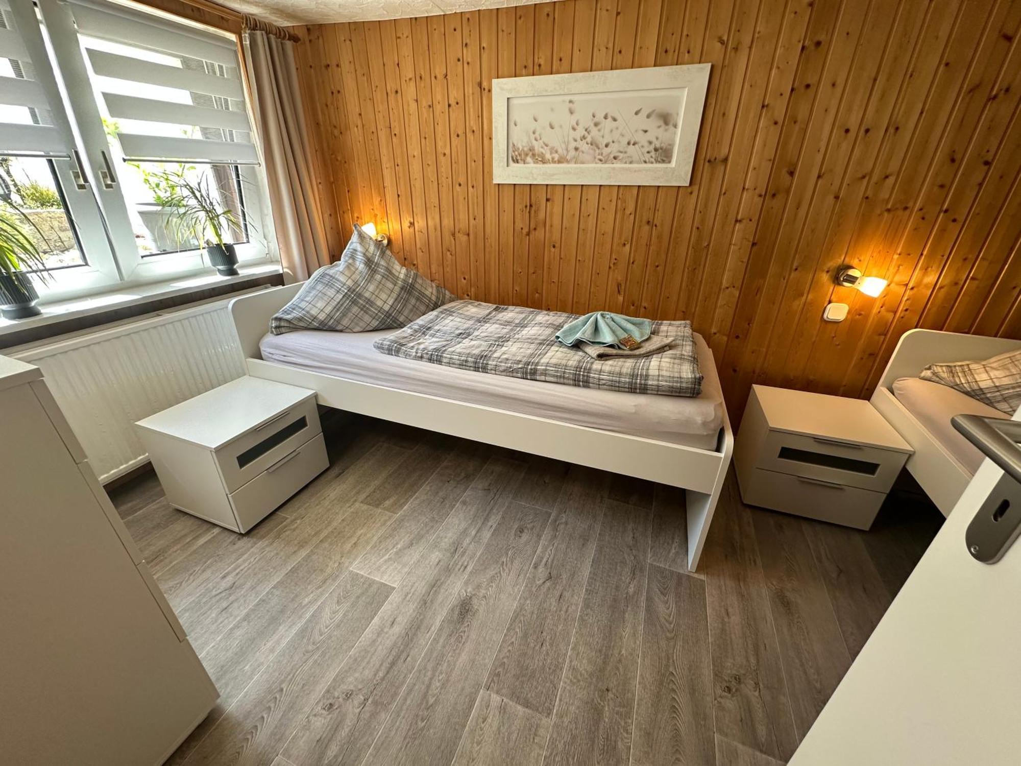 Christels Ferienwohnung 1 In Thale Mit Sonnenterrasse Und Grill 외부 사진