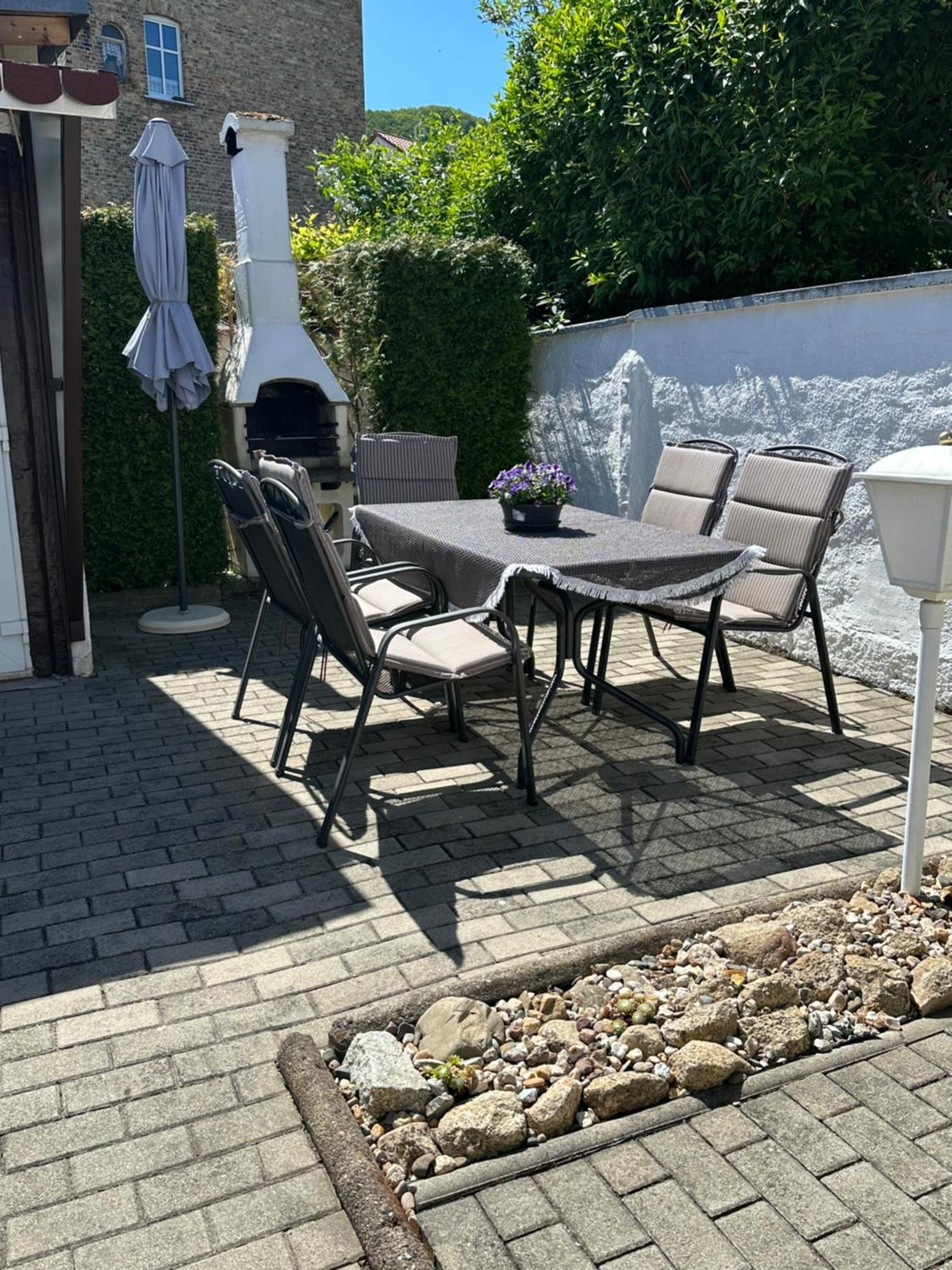 Christels Ferienwohnung 1 In Thale Mit Sonnenterrasse Und Grill 외부 사진